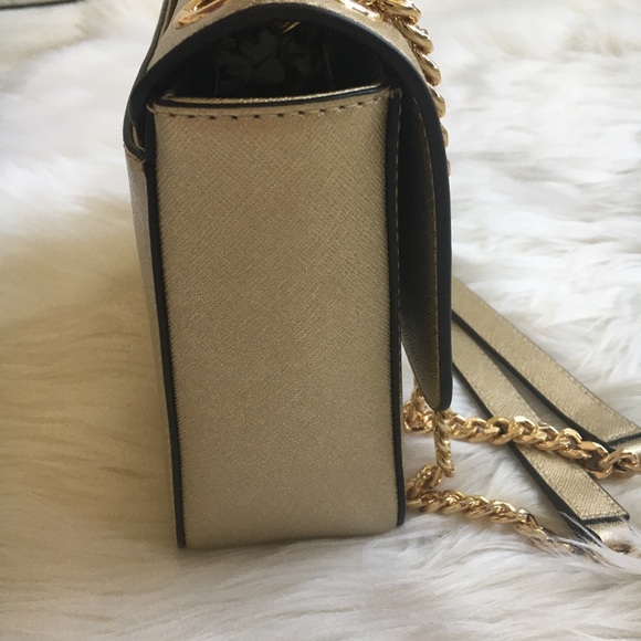 $248 Retail New! Michael Kors shoulder bag